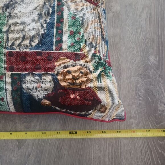 Vintage Needlepoint Kittens Christmas Holiday Presents Cat Throw Decor Pillow - Picture 3 of 6
